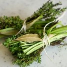 Autre  bouquet garni frais: thym,hysope,laurier,persil  